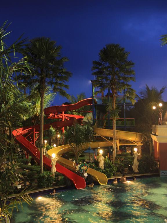 Grand Wahid Hotel Salatiga Eksteriør bilde