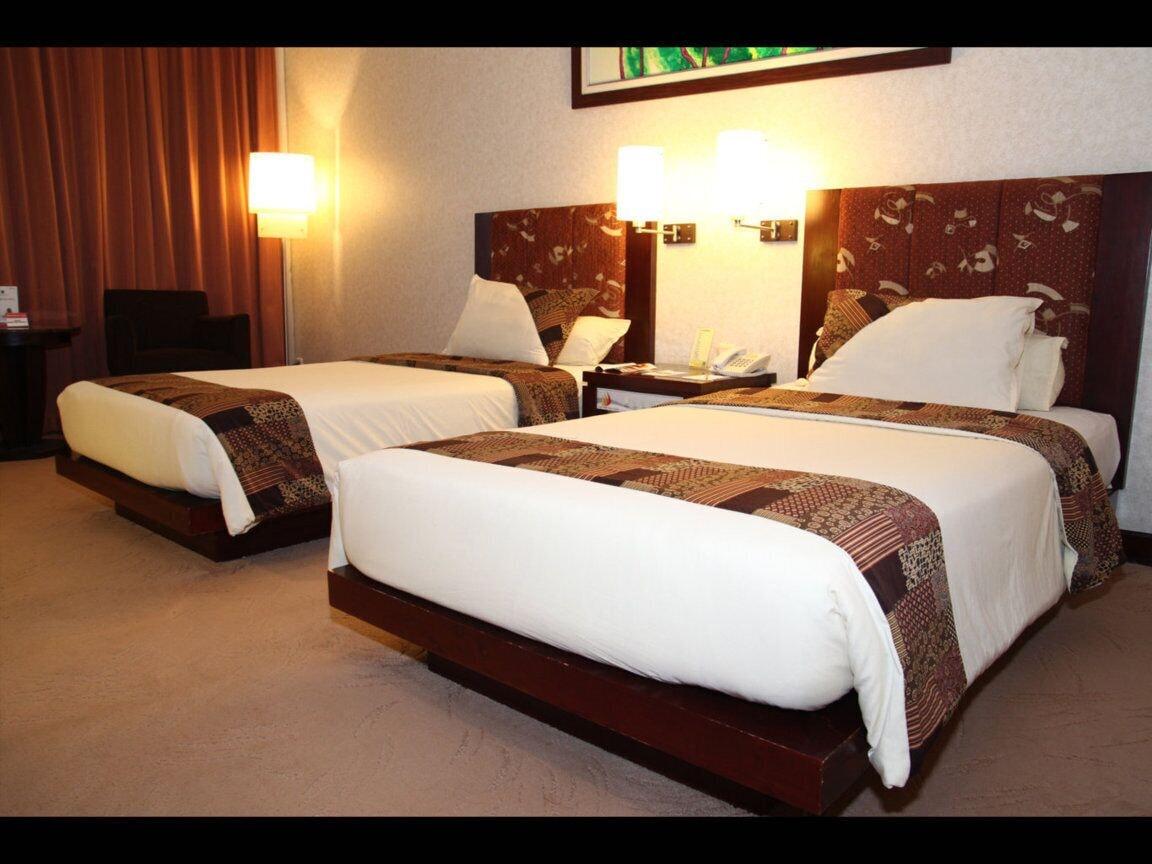 Grand Wahid Hotel Salatiga Eksteriør bilde