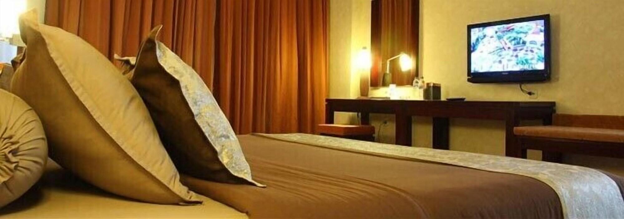 Grand Wahid Hotel Salatiga Eksteriør bilde
