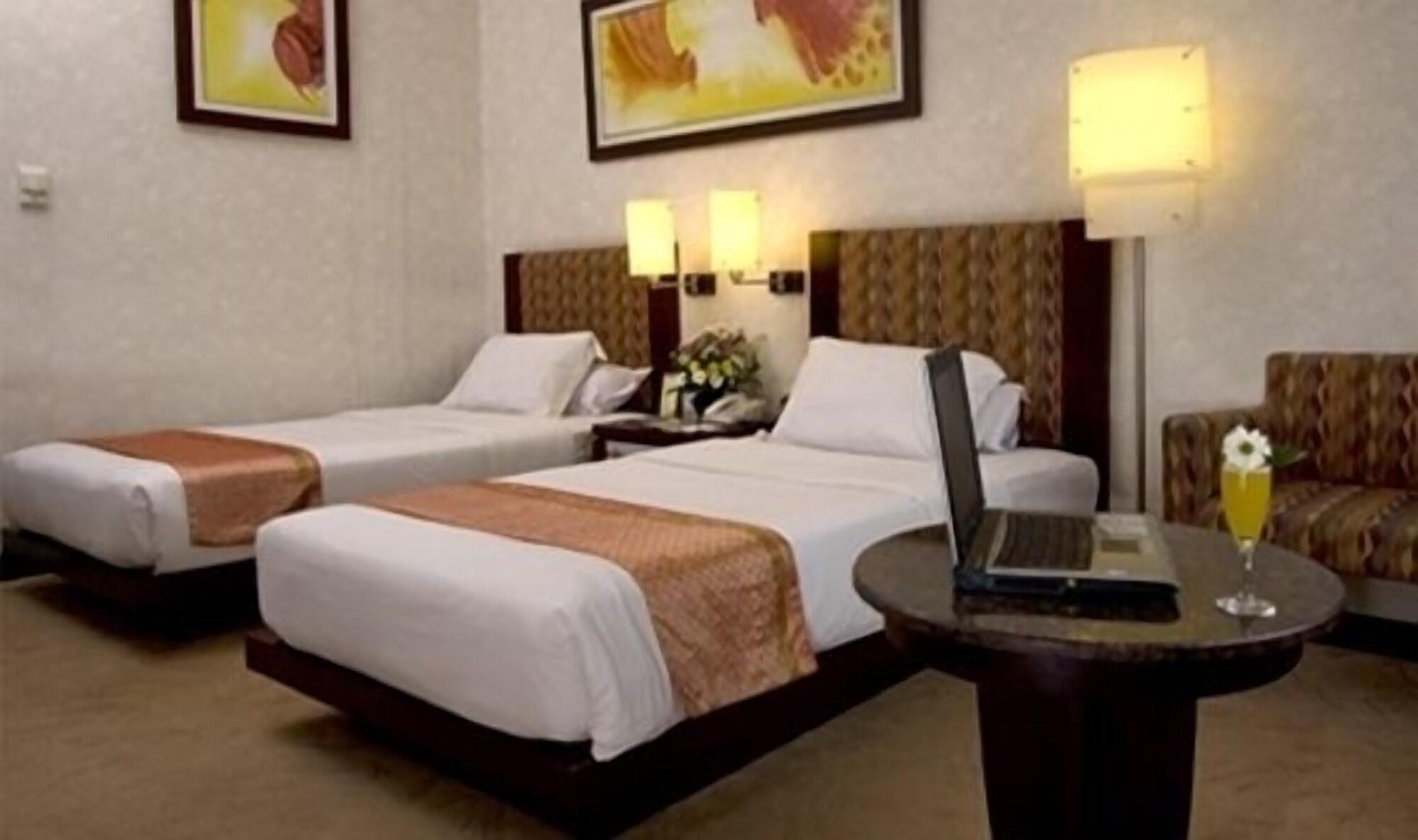 Grand Wahid Hotel Salatiga Eksteriør bilde