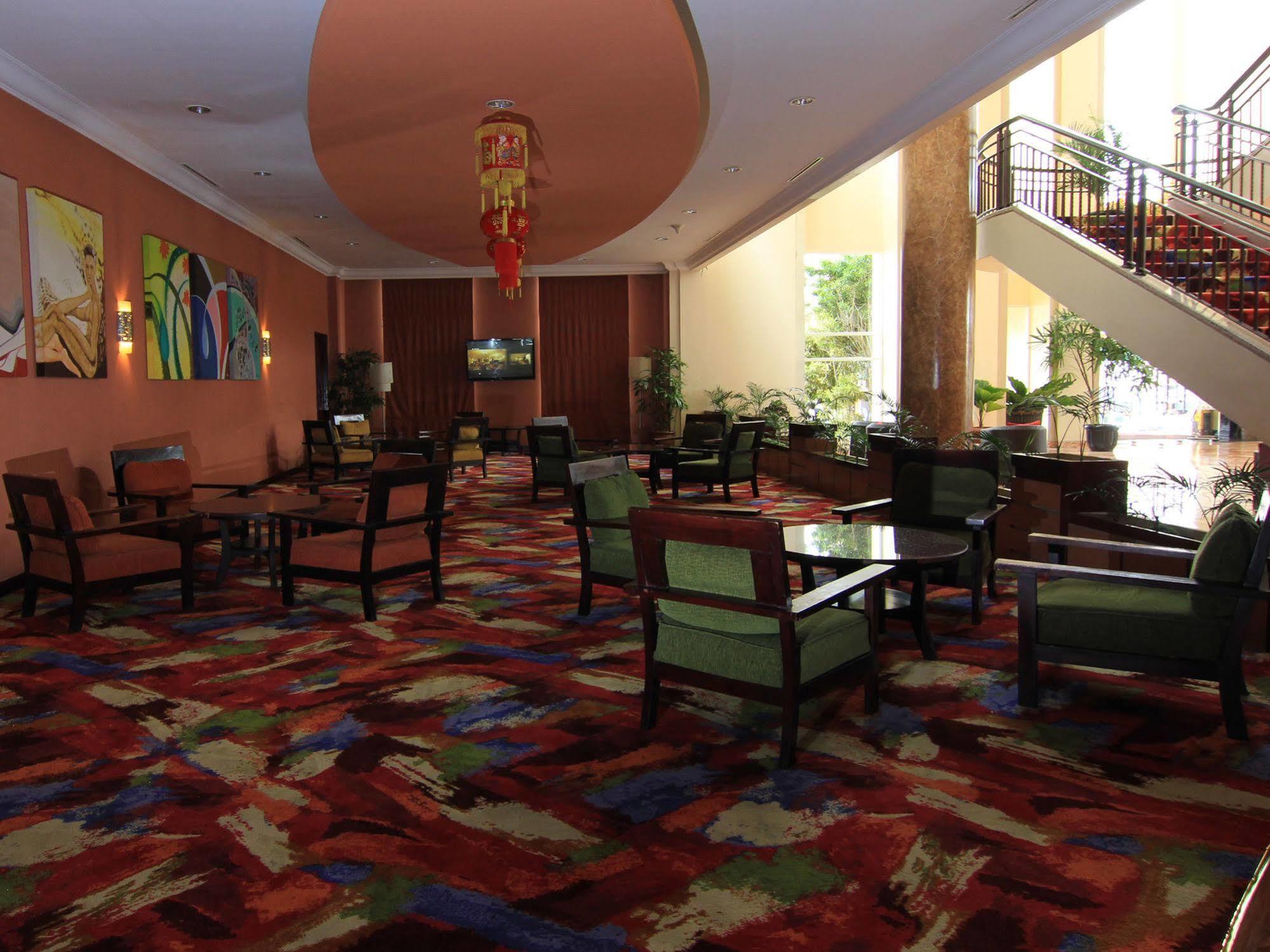Grand Wahid Hotel Salatiga Eksteriør bilde